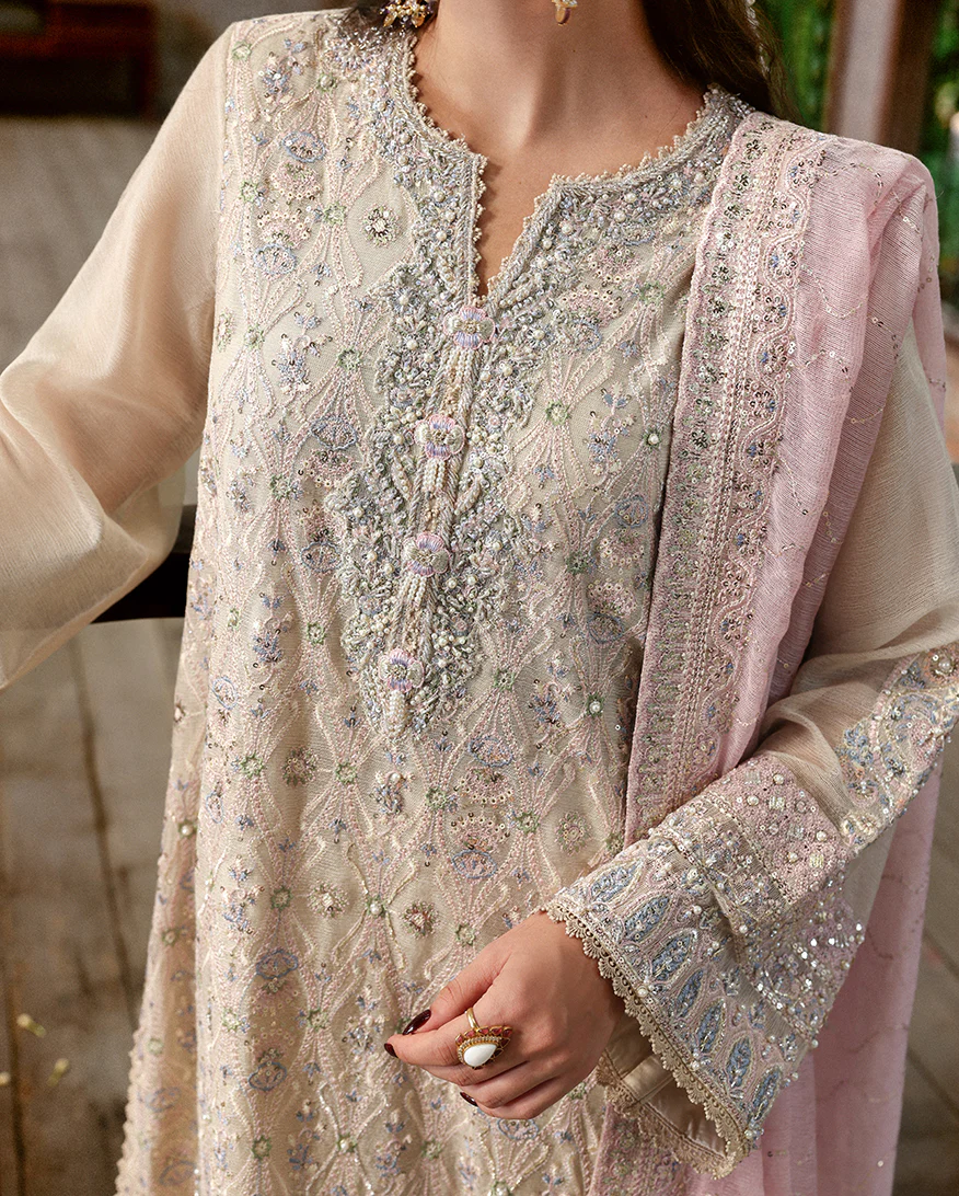 Gulnaar - Image 4