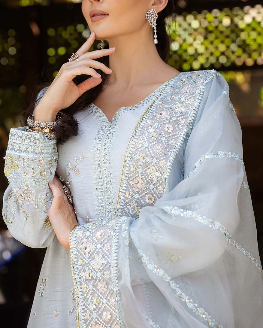 Indira Glow - Image 8