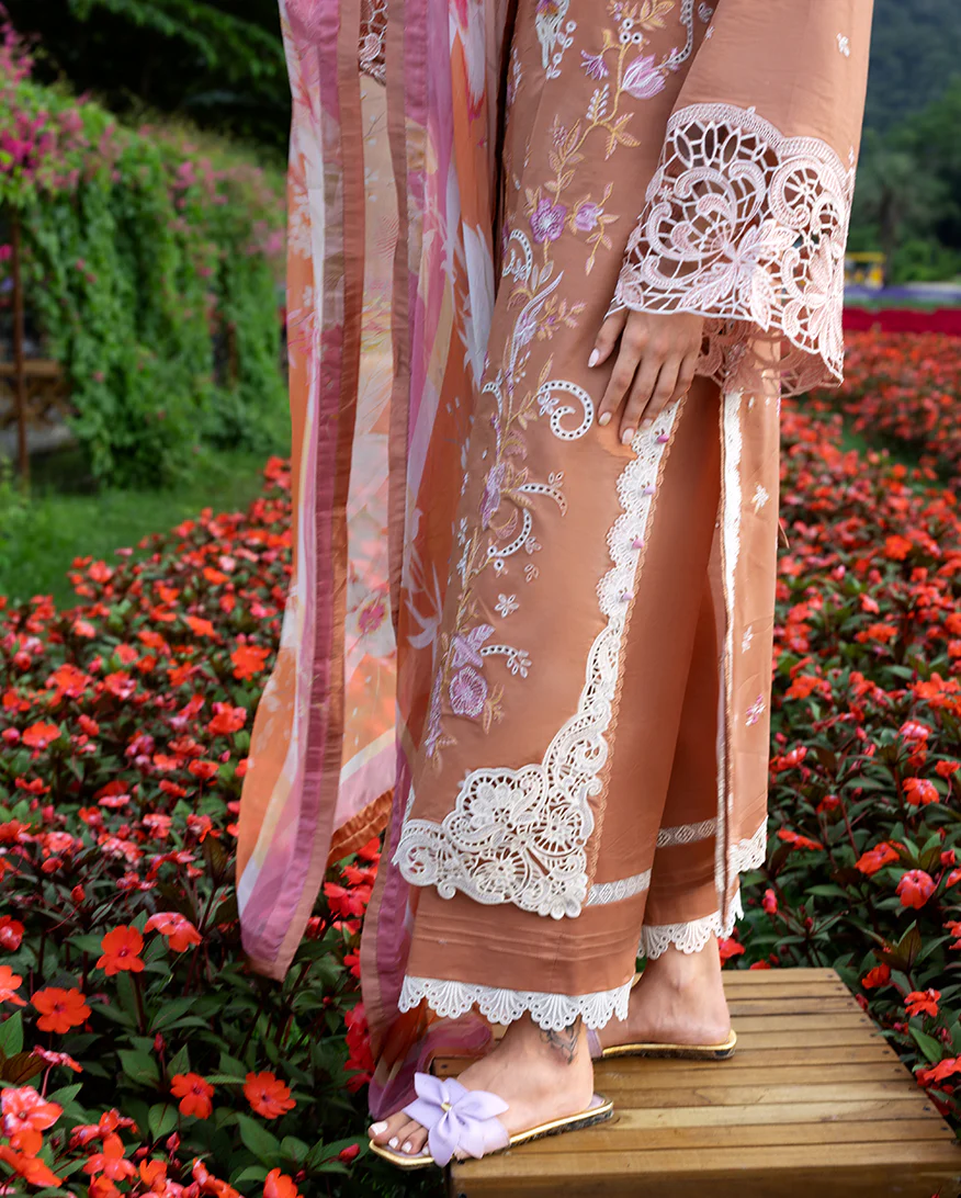 Rosette Reverie - Image 3