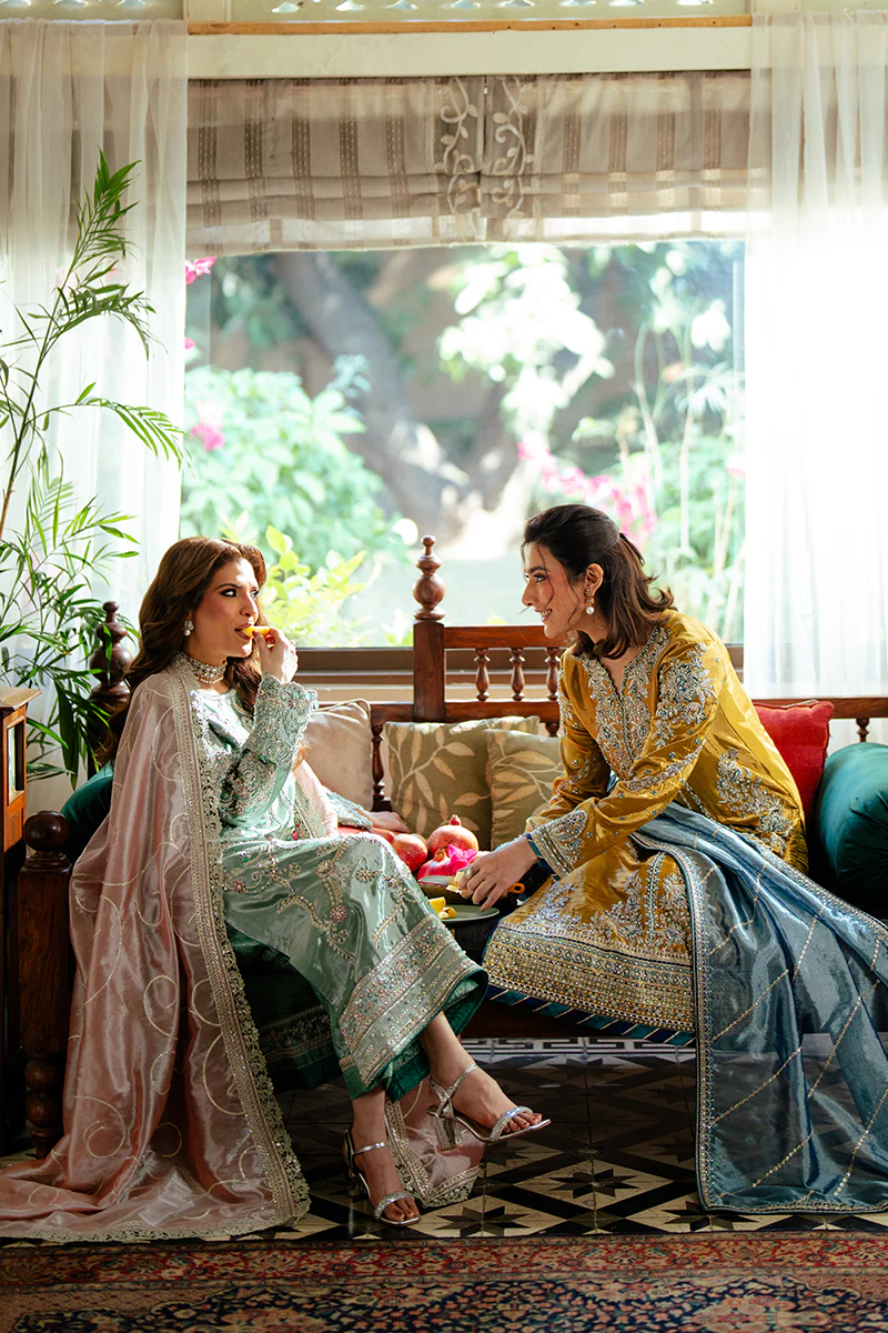 Zoya - Image 10